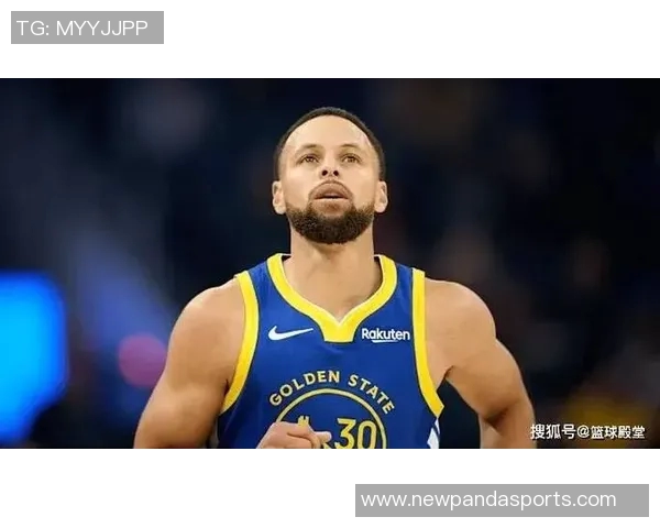 勇士半场领先太阳19分穆迪库里合力发威布克独撑球队